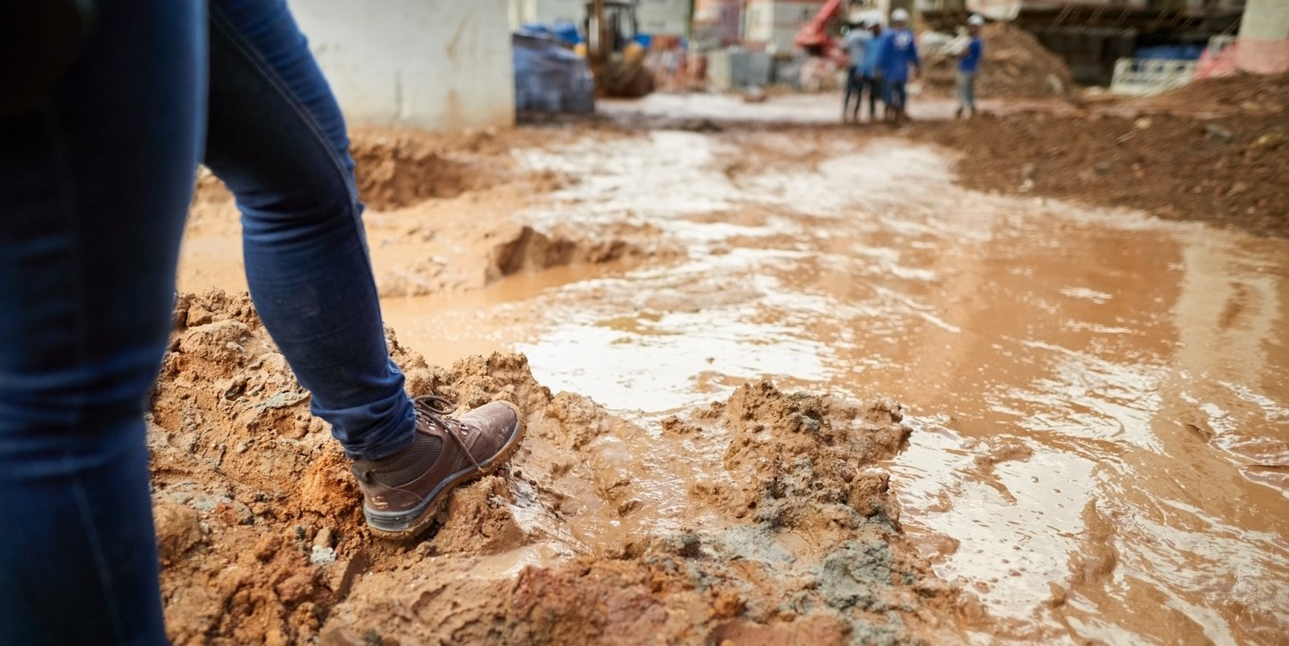 Wet construction site